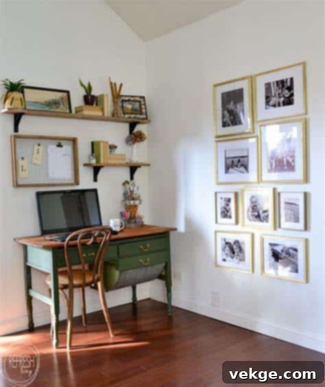 13 Black and white photos in boho office decor