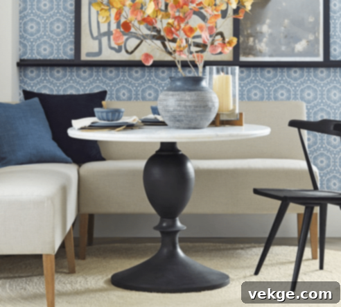 Chapman Round Pedestal Dining Table
