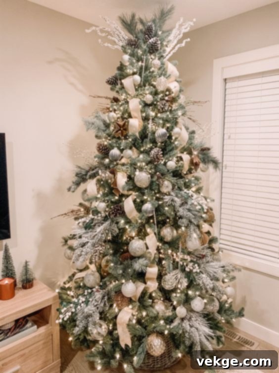 Neutral christmas tree