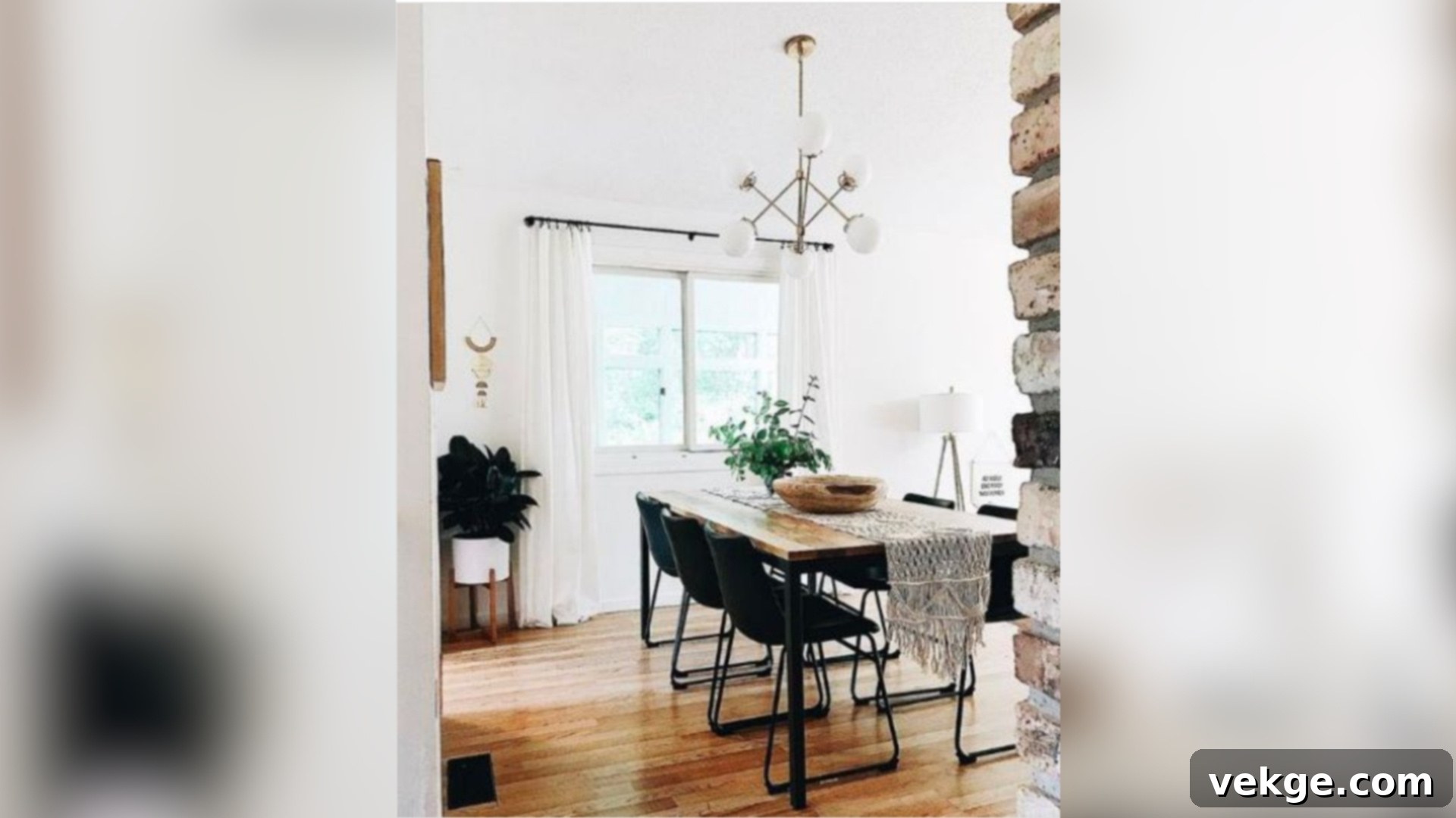 neutral-boho-dining-room
