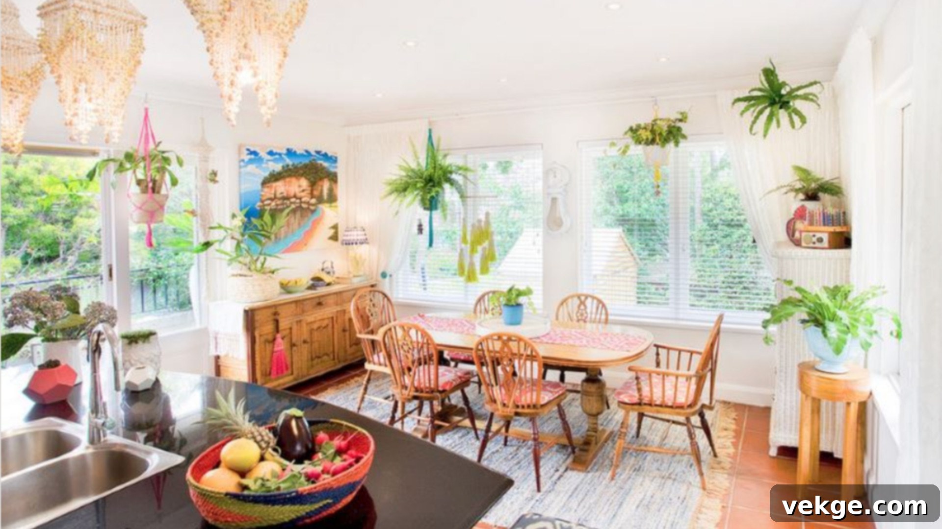 tropical-boho-dining-room