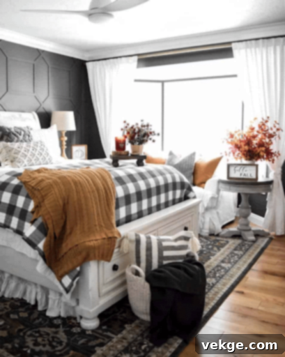 black and white theme 
