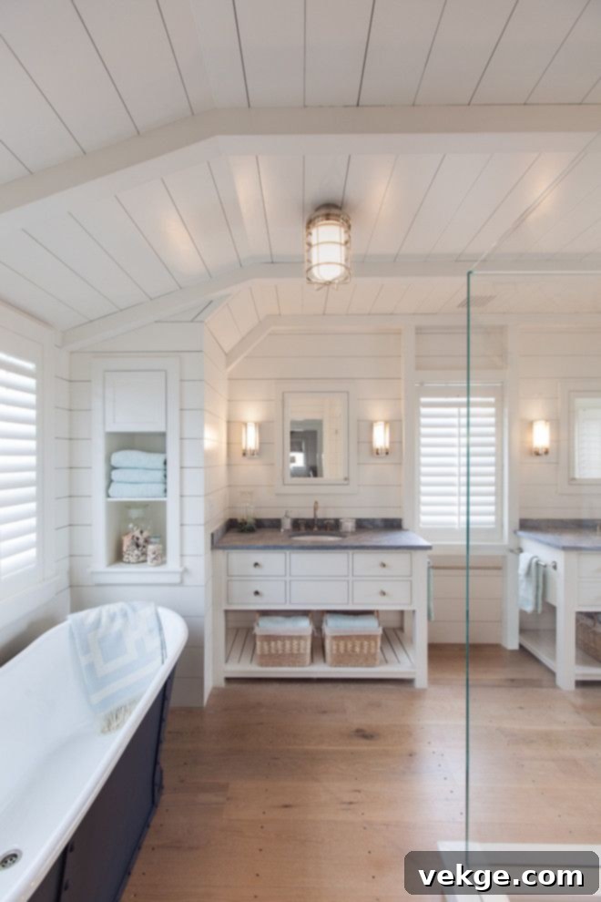 Navy Bathtub nautical