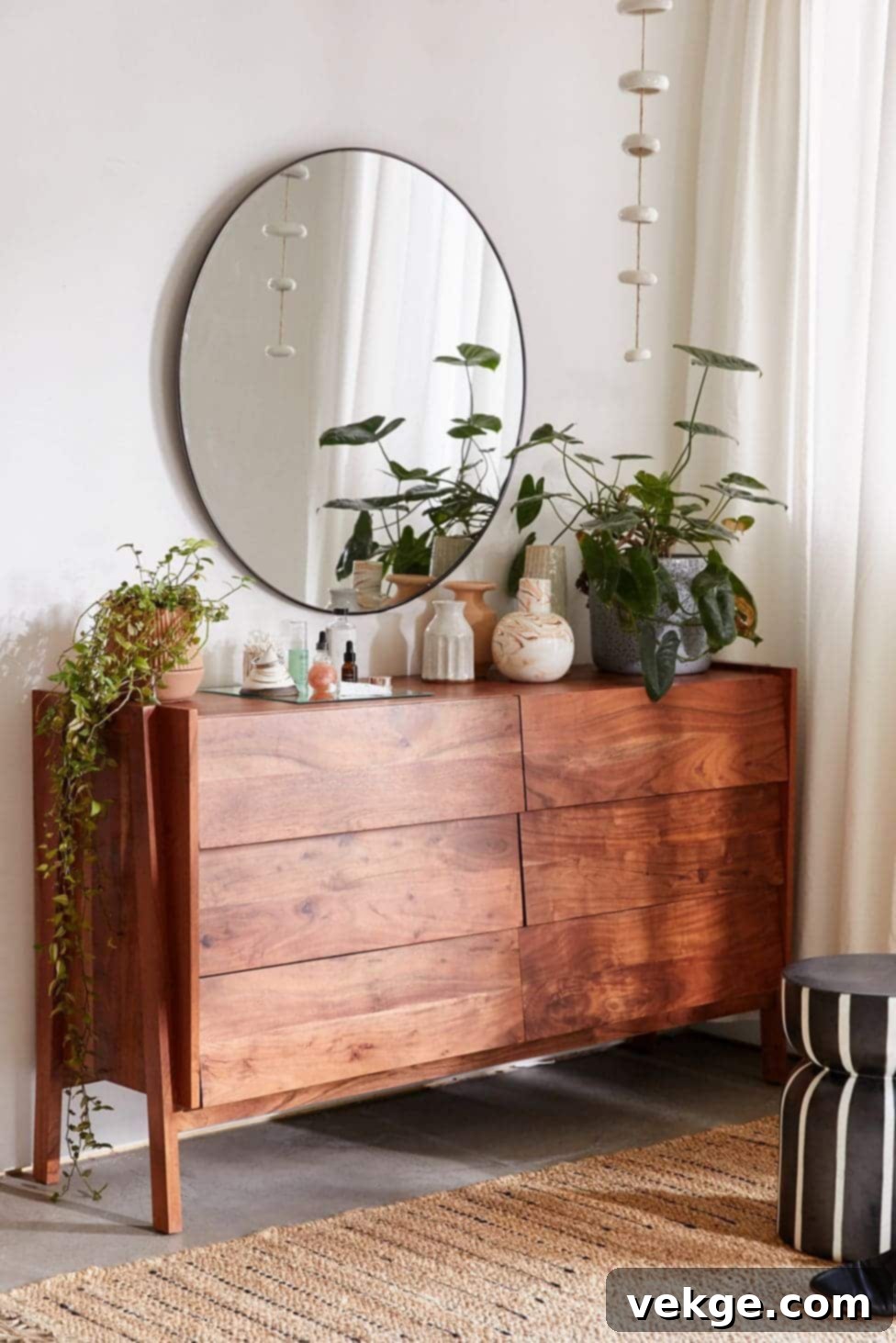 Akina 6-Drawer Dresser made of Acacia wood with live-edge finish