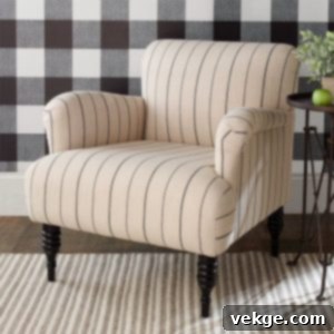 Cosy Farm House accent chair Bottom