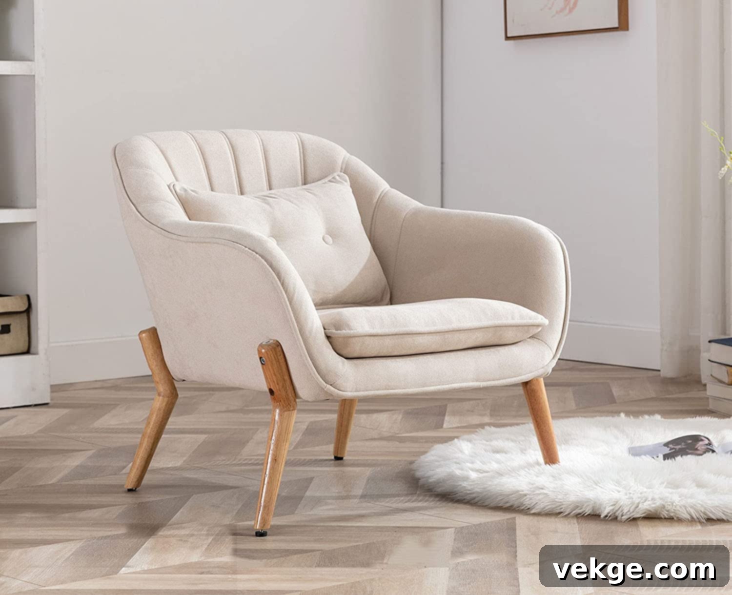 accent chair 