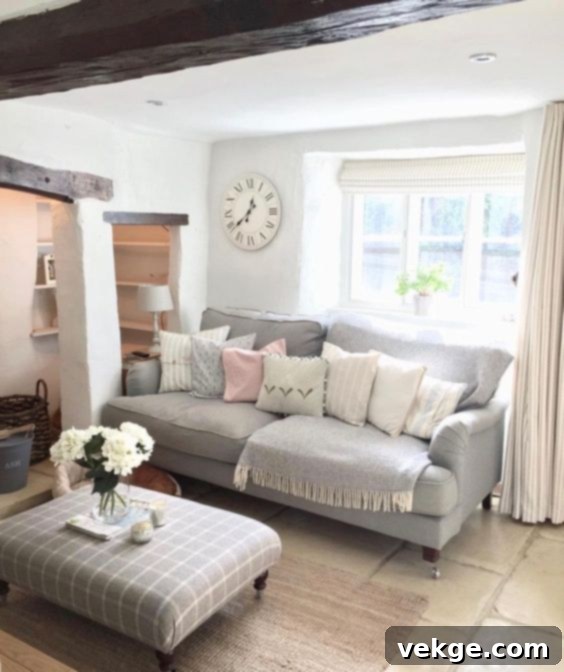 English Roll-Arm Sofa in Living Room