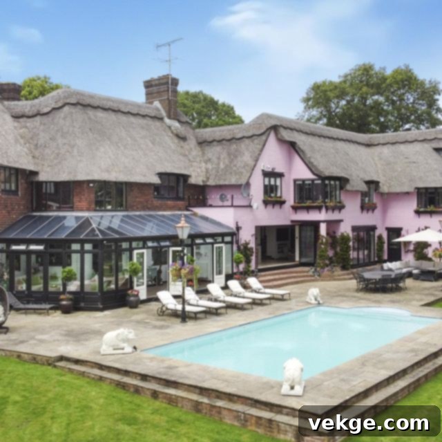 Little Manor Where Elizabeth Taylor Resided