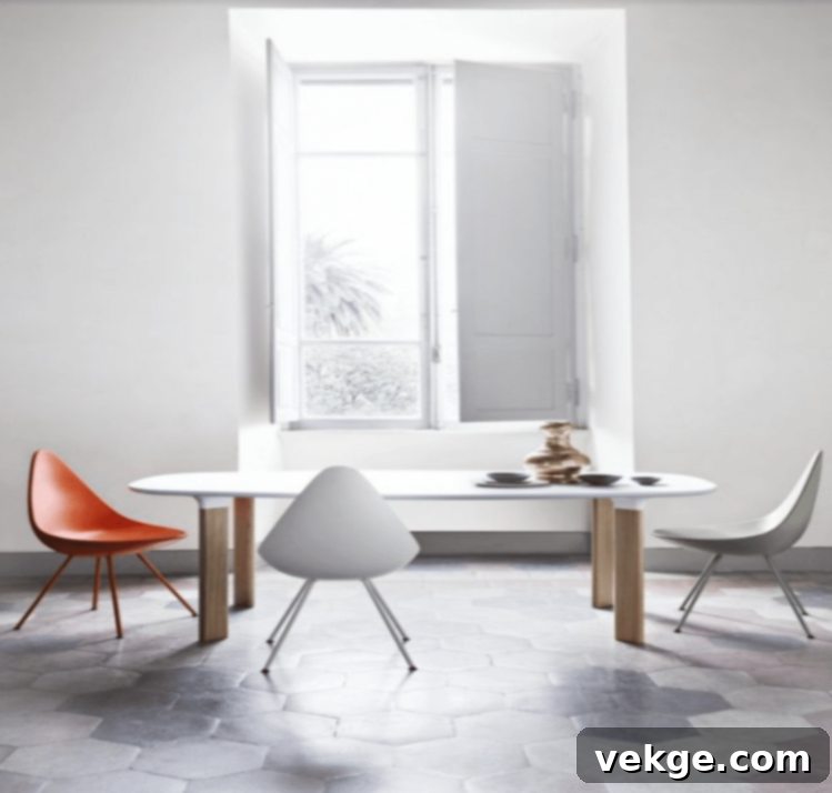 Arne Jacobsen Drop Chair