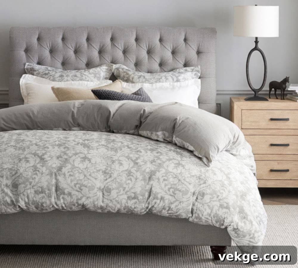 A Bed With Tufts