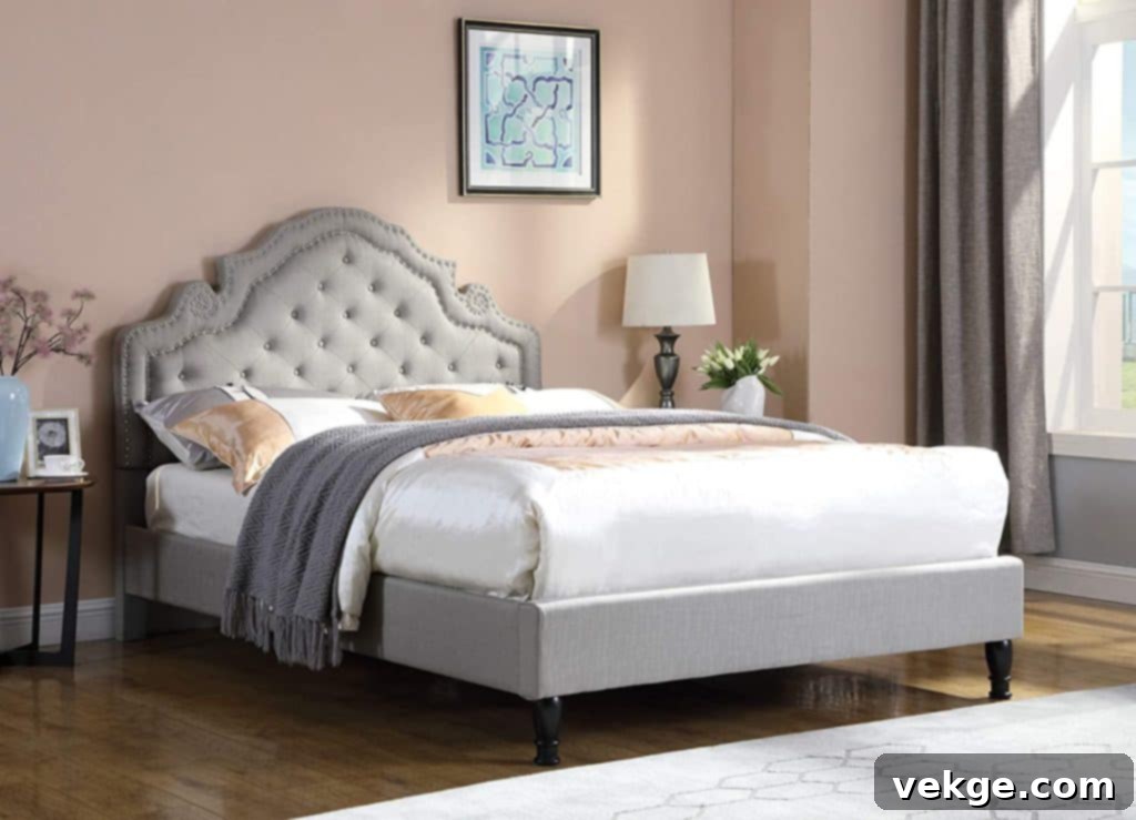 Hanson Modern Victorian Bed