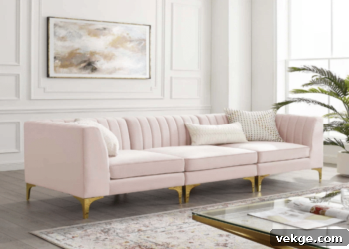 Triumph 91.5'' Upholstered Sofa