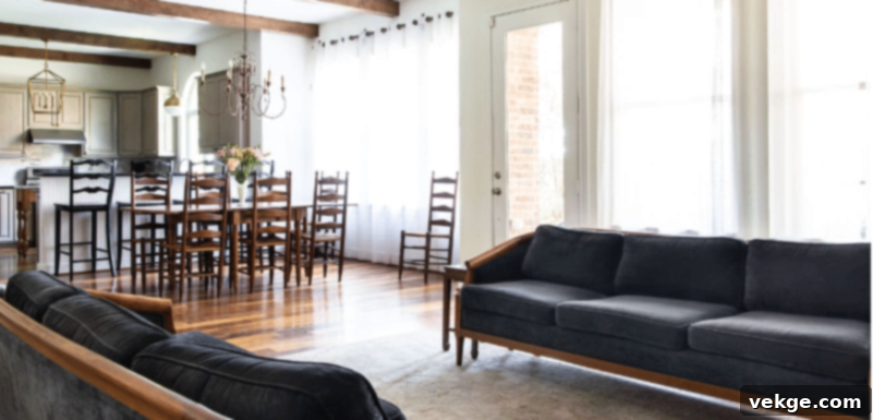 Sherwin Williams Alabaster SW 7008 in a dining area