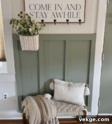 Entryway or Mudroom with Evergreen Fog