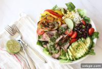 Sizzling Fajita Steak Salad