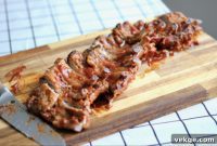 Juicy, Fall-Off-The-Bone Oven Ribs