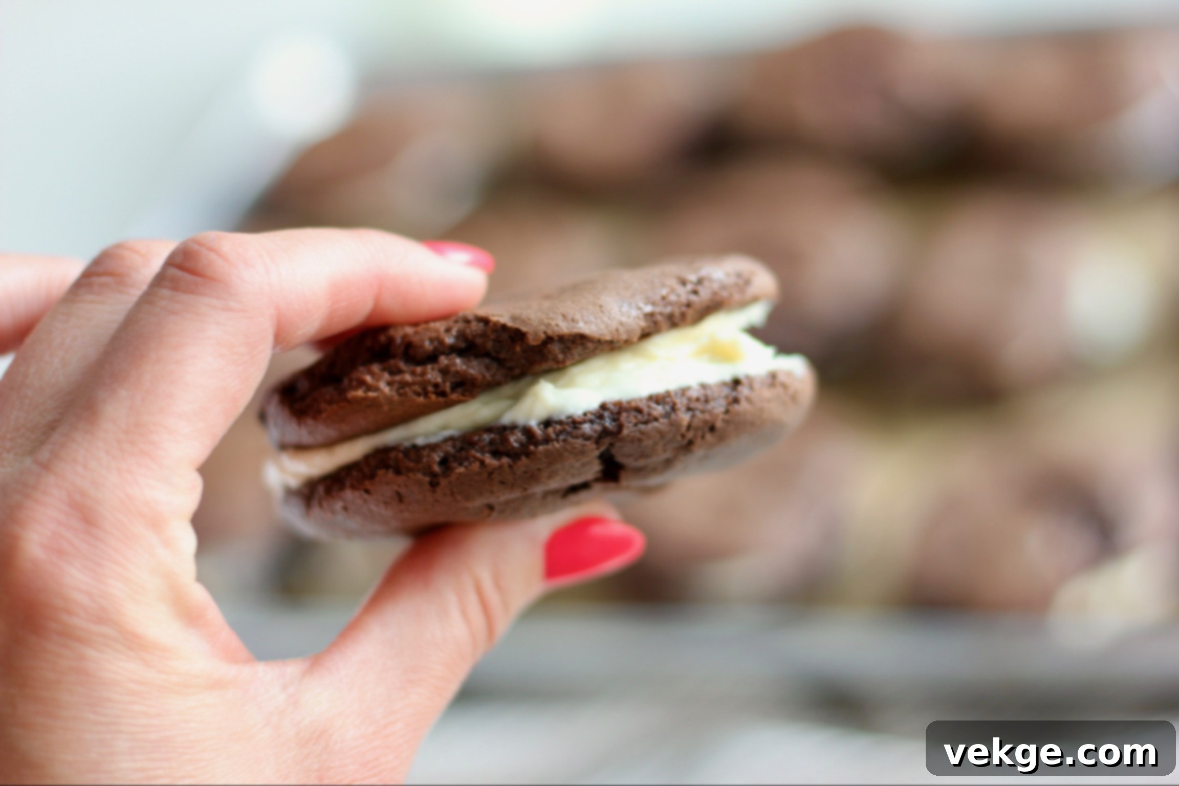 Cake Batter Oreo Delights 1 featured 11408