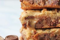 Golden Rolo Caramel Blondies