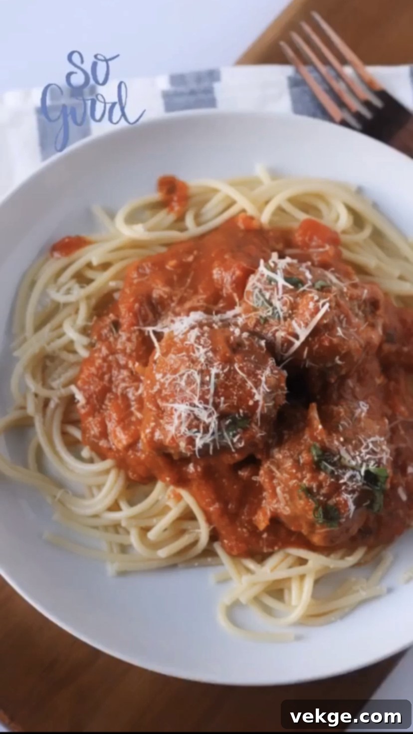 Melty Mozzarella Meatballs 1 featured 859