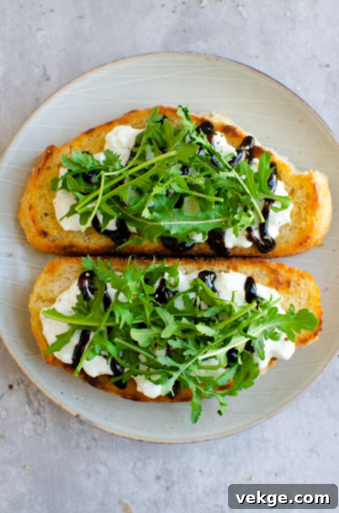 Arugula & Cottage Cheese Toast with Balsamic Drizzle 4 cottagecheesetoast
